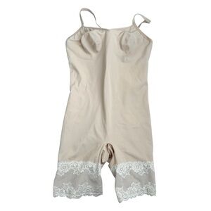 Nancy Ganz Lace-Trim Shapewear Body Slimmer